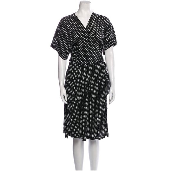 Diane von furstenberg polka dot silk wrap dress Size 0 - Picture 13 of 14